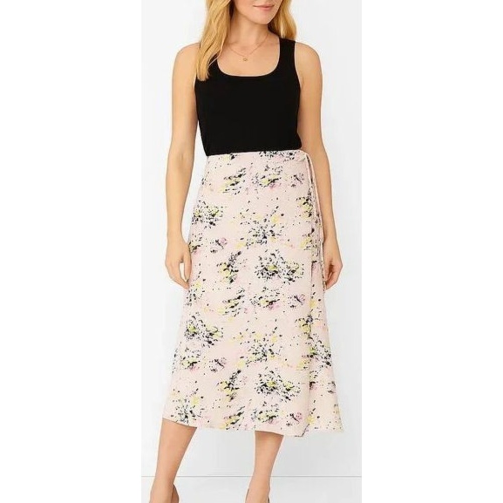 White House Black Market WHBM Crepe‎ Midi Wrap Skirt - Pink - Sz 8 - NWOT